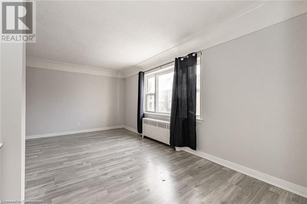 3 WEBBER AVENUE Image 17