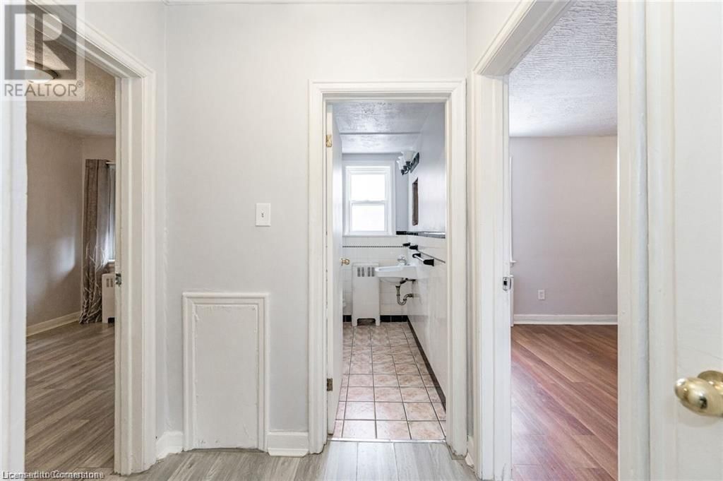 3 WEBBER AVENUE Image 25
