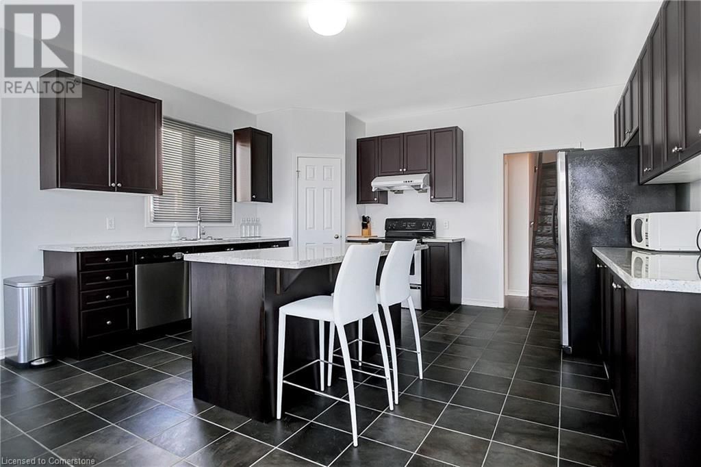 320 ROBERT FERRIE DRIVE Image 16
