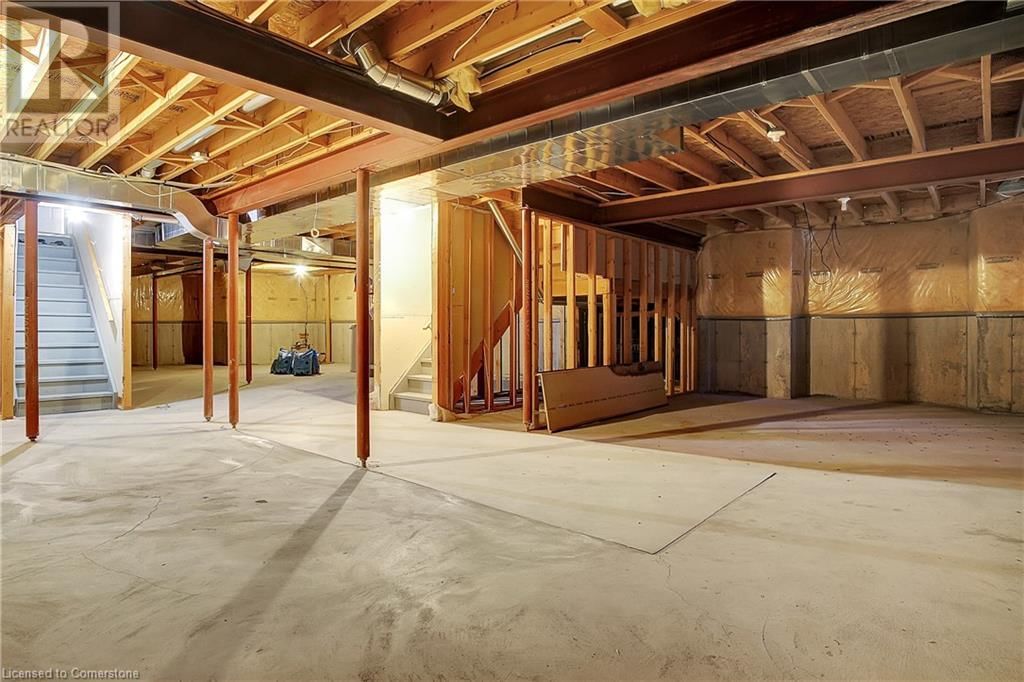 320 ROBERT FERRIE DRIVE Image 39
