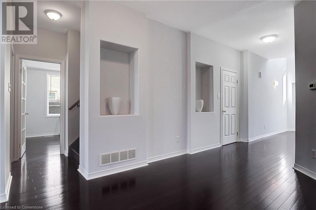 320 ROBERT FERRIE DRIVE Image 6