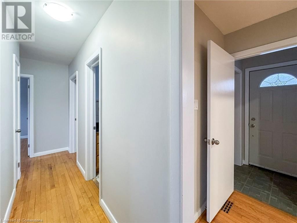 70 CROWNHILL STREET Image 7