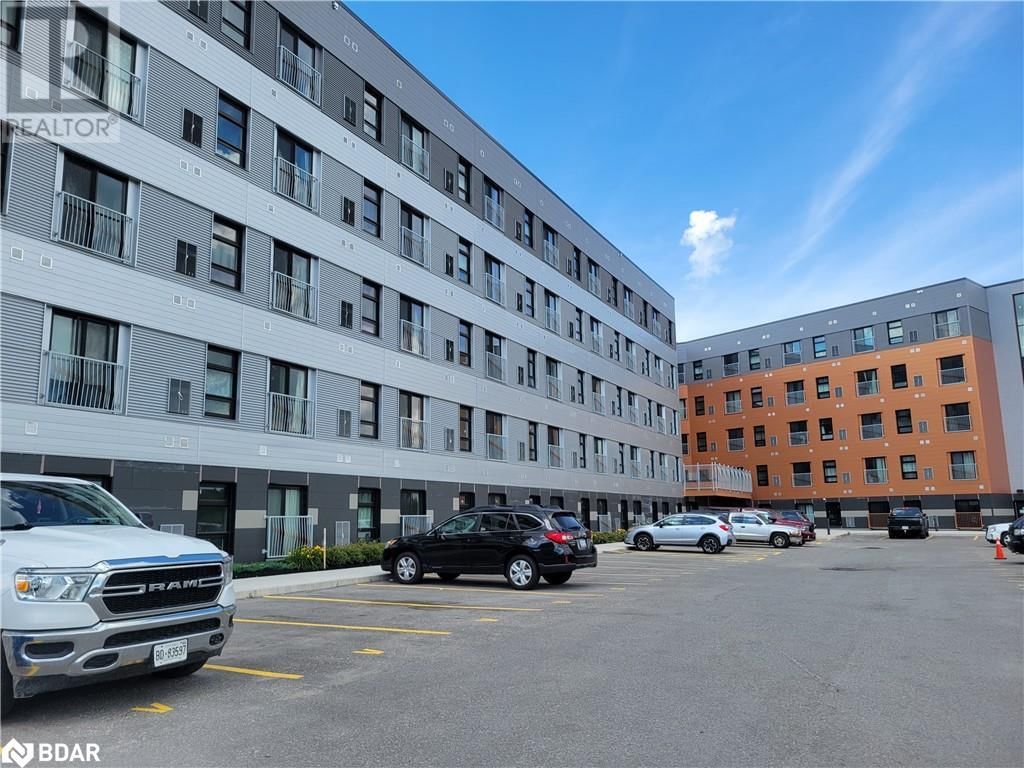 230 - 75 BARRIE ROAD Image 4