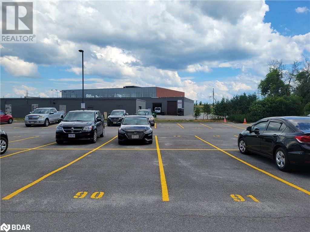 230 - 75 BARRIE ROAD Image 7