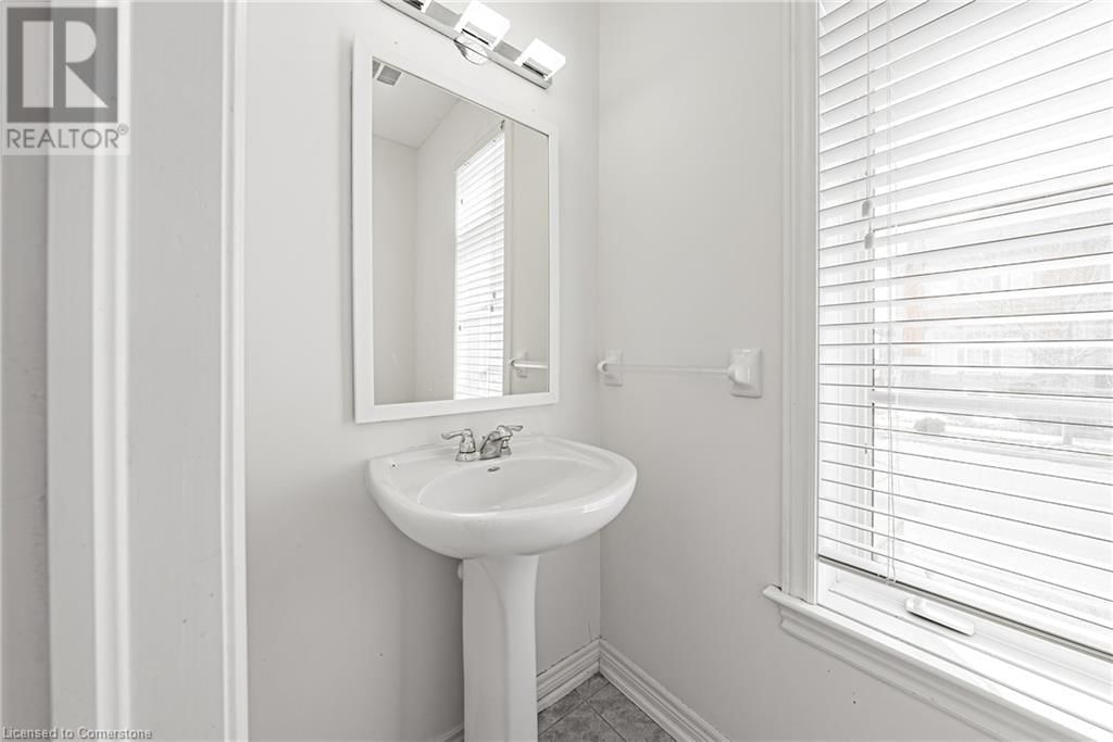 107 HAZELTON AVENUE Image 19
