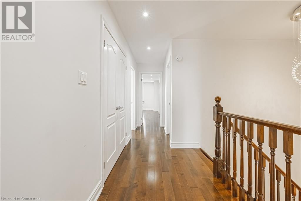 107 HAZELTON AVENUE Image 34