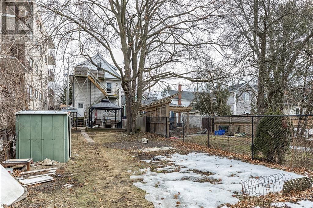 402 DUNDURN STREET SOUTH Image 34