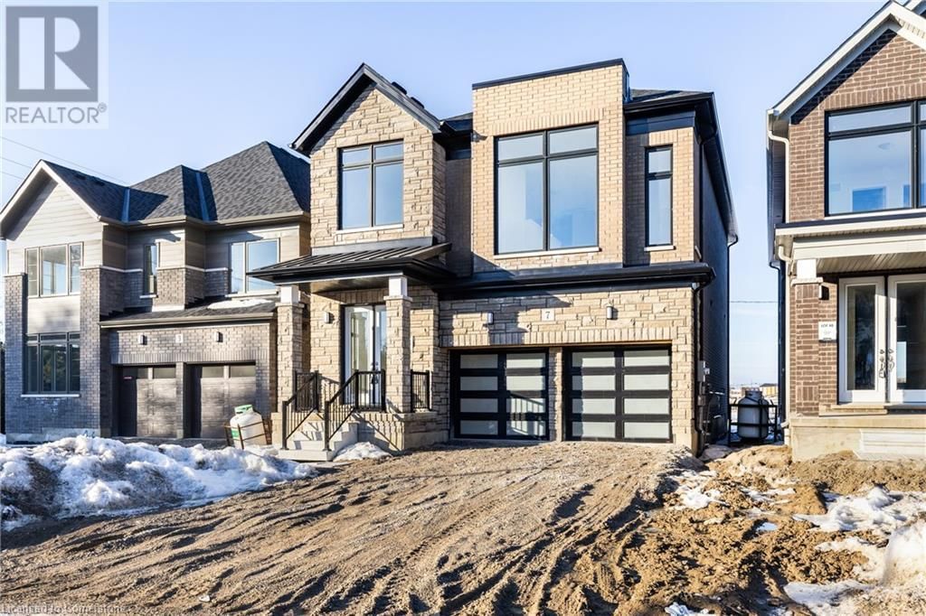 7 BLAIN Drive Image 2