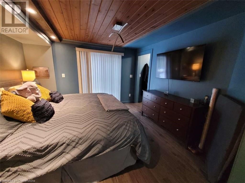 22 CAMP ROAD Image 32