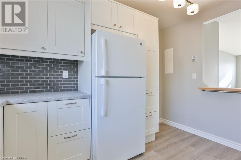 1 - 84 LYNDHURST STREET Image 3