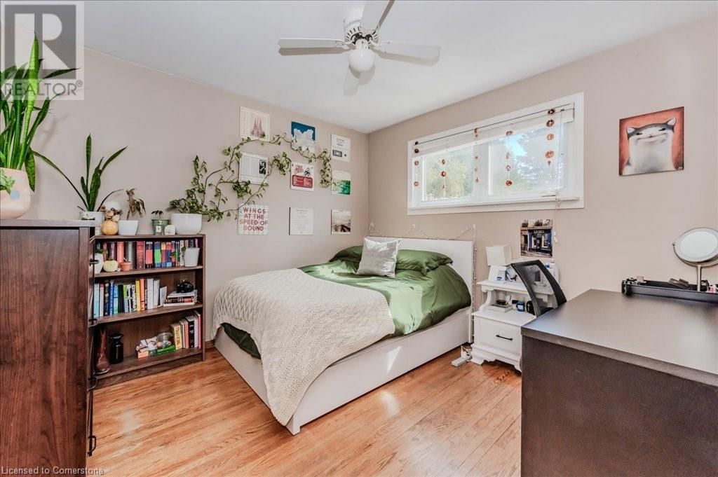 117 MARSHALL STREET Image 16