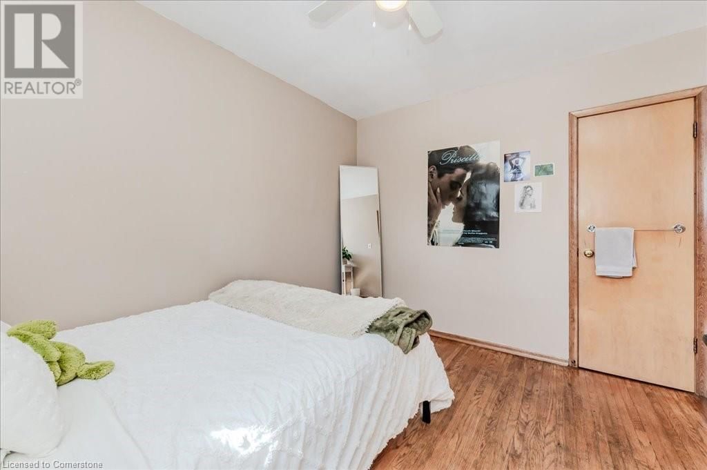 117 MARSHALL STREET Image 20