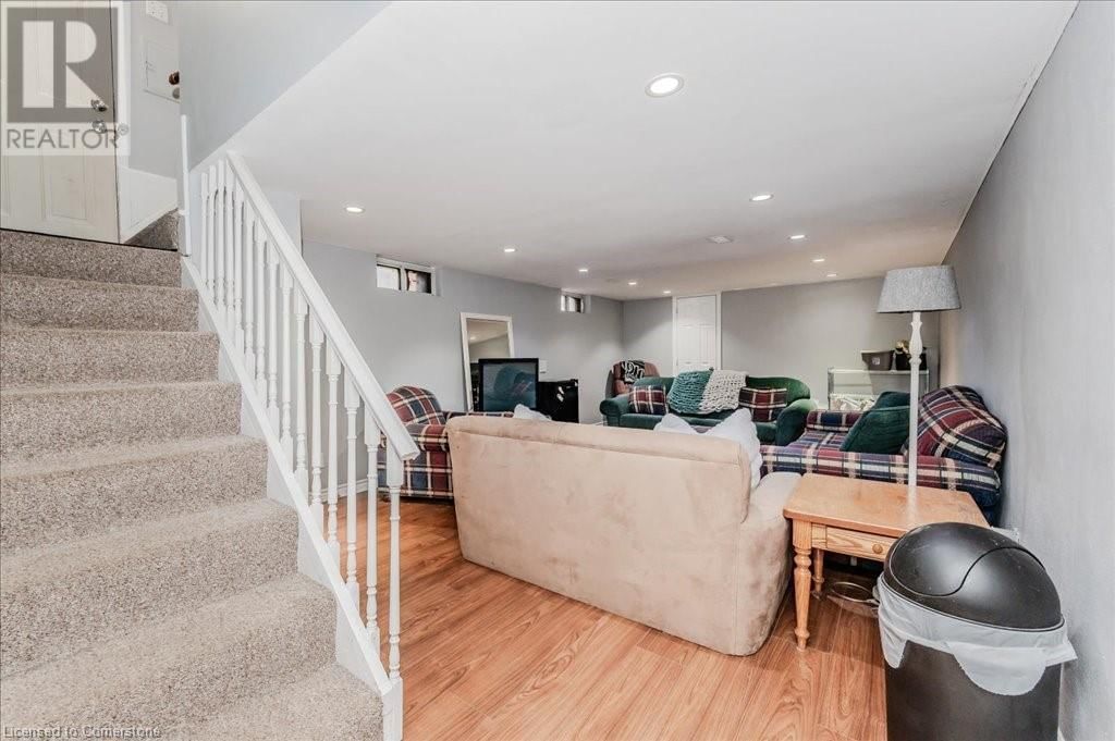 117 MARSHALL STREET Image 22