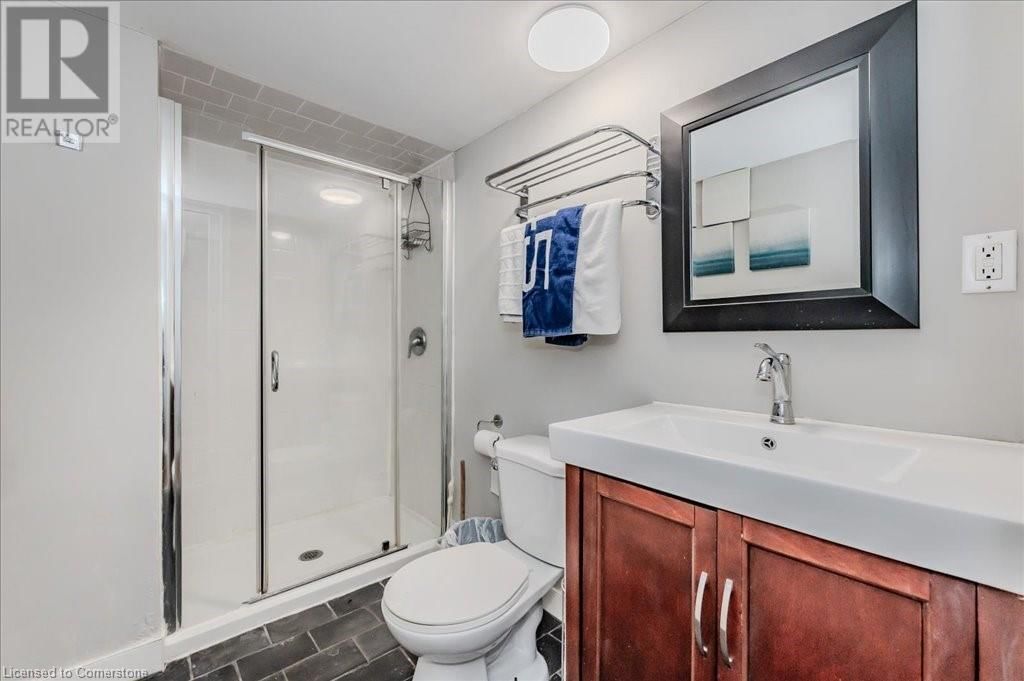117 MARSHALL STREET Image 31