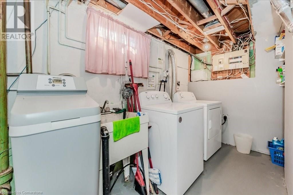 117 MARSHALL STREET Image 32