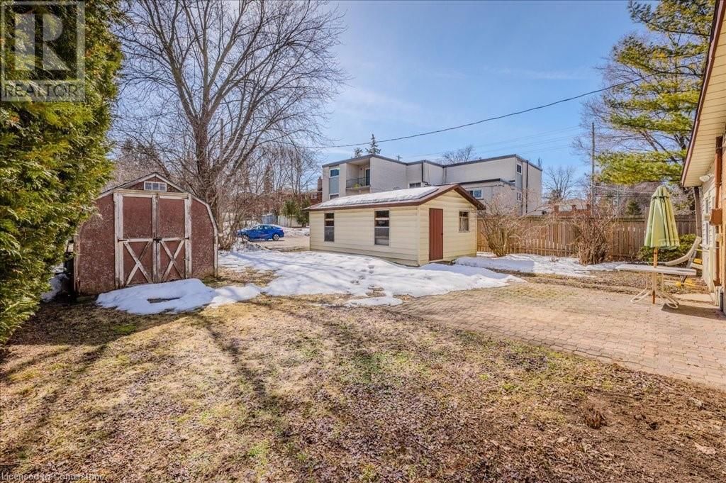 117 MARSHALL STREET Image 34