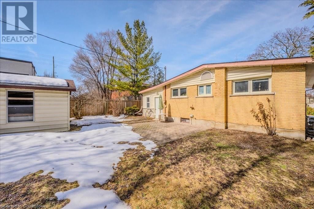 117 MARSHALL STREET Image 35