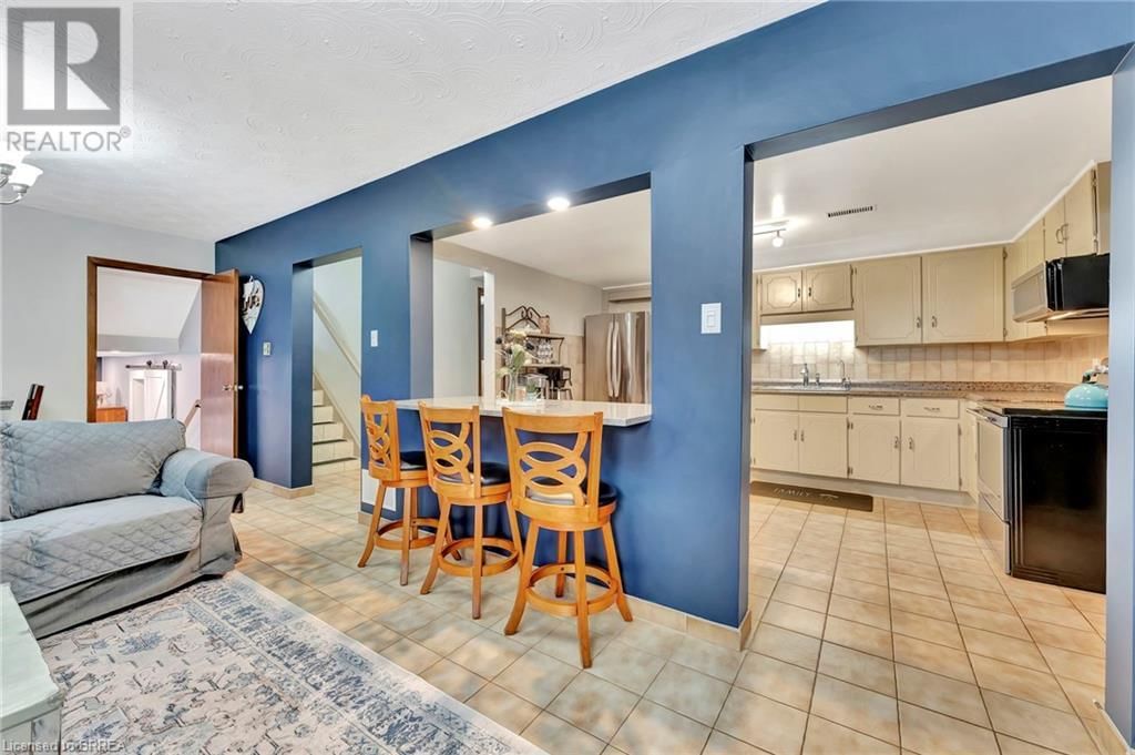 18 SPRUCEHILL DRIVE Image 26