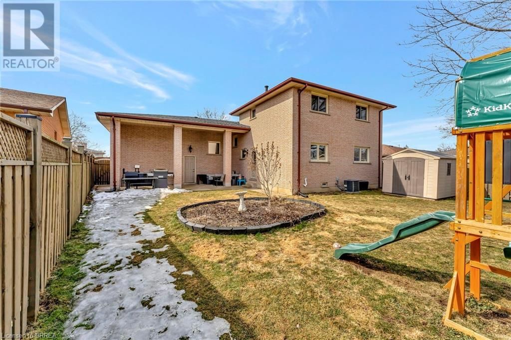 18 SPRUCEHILL DRIVE Image 42