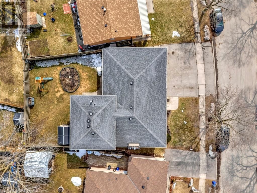 18 SPRUCEHILL DRIVE Image 47