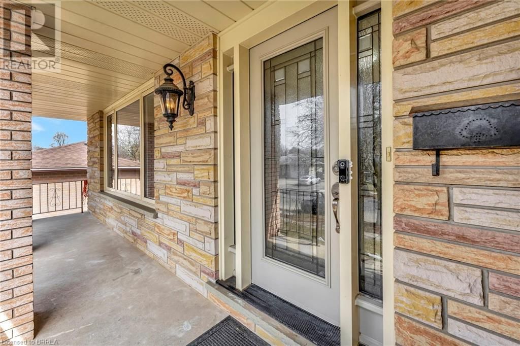 18 SPRUCEHILL DRIVE Image 5