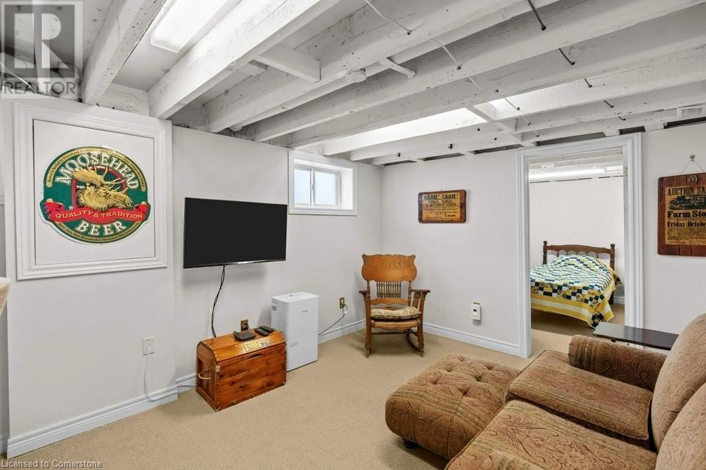 2000 VILLA NOVA ROAD Image 32