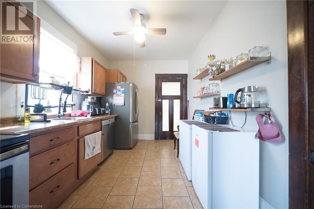 755 COLBORNE STREET EAST Image 6