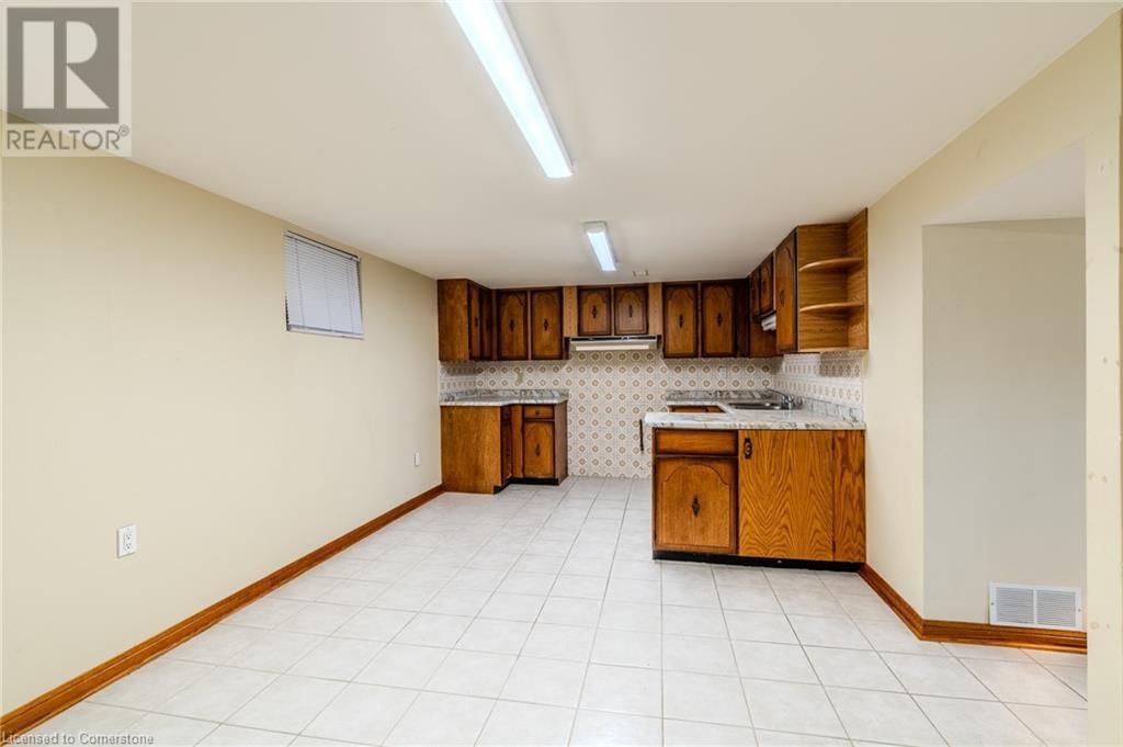 57 APTED AVENUE Image 32