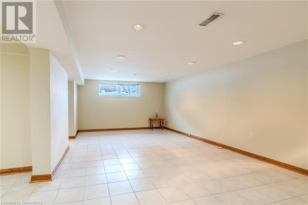 57 APTED AVENUE Image 37