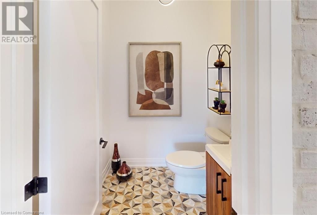88 MOODY STREET Image 14