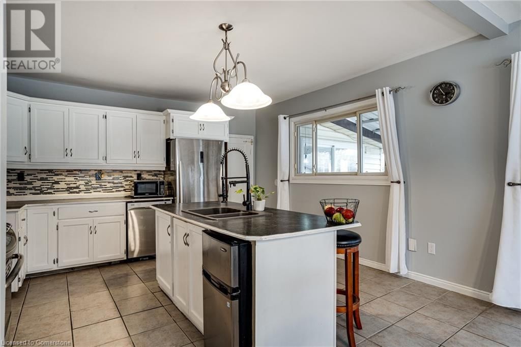628 DUNN AVENUE Image 11