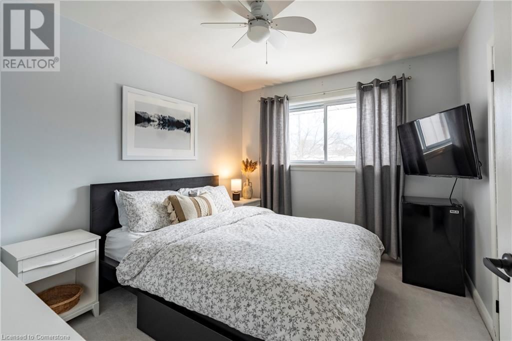 34 BOTHWELL CRESCENT Image 18