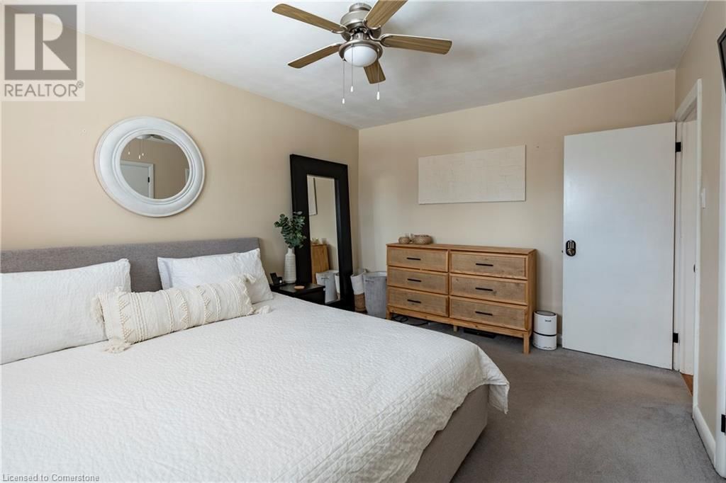 34 BOTHWELL CRESCENT Image 23