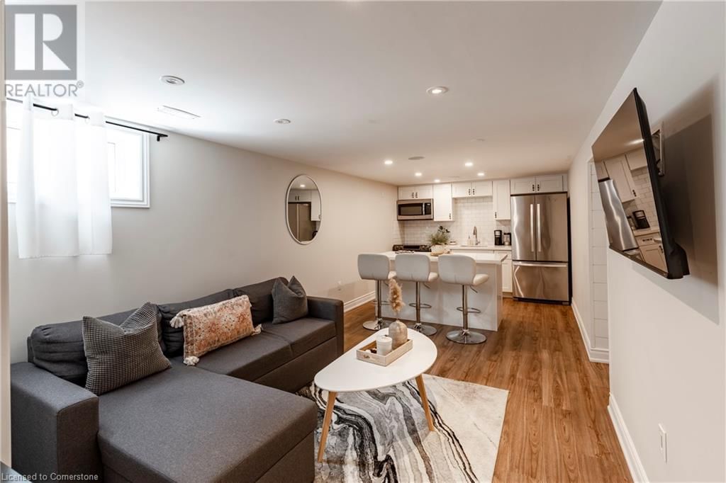 34 BOTHWELL CRESCENT Image 30