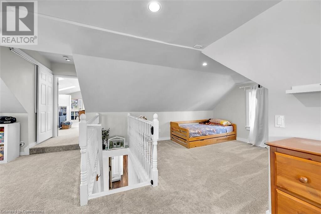 12 BROADVIEW AVENUE Image 9