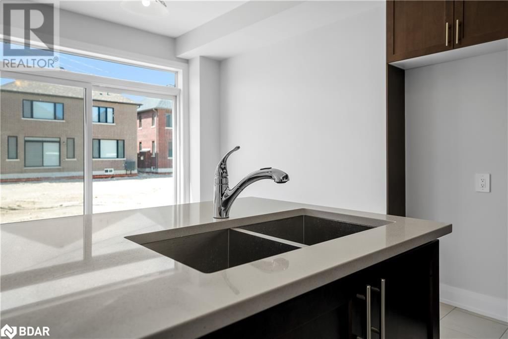 25 CORLEY STREET Image 12