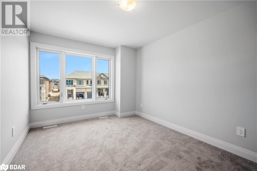 25 CORLEY STREET Image 17