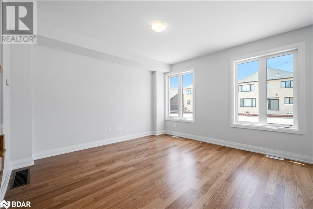 25 CORLEY STREET Image 4