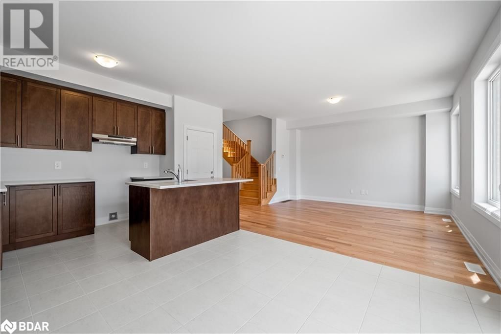 25 CORLEY STREET Image 8