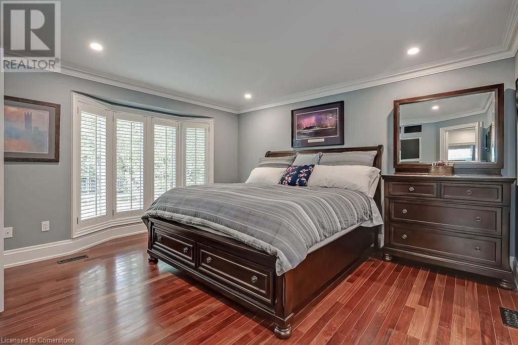 2428 LAKESHORE ROAD Image 24