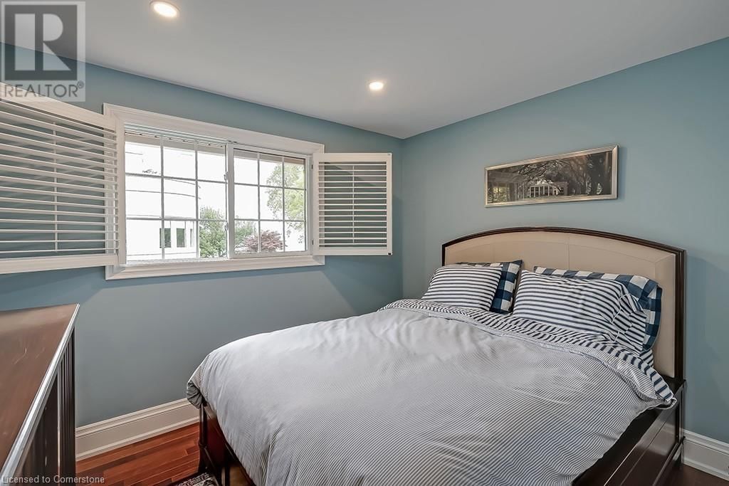2428 LAKESHORE ROAD Image 30