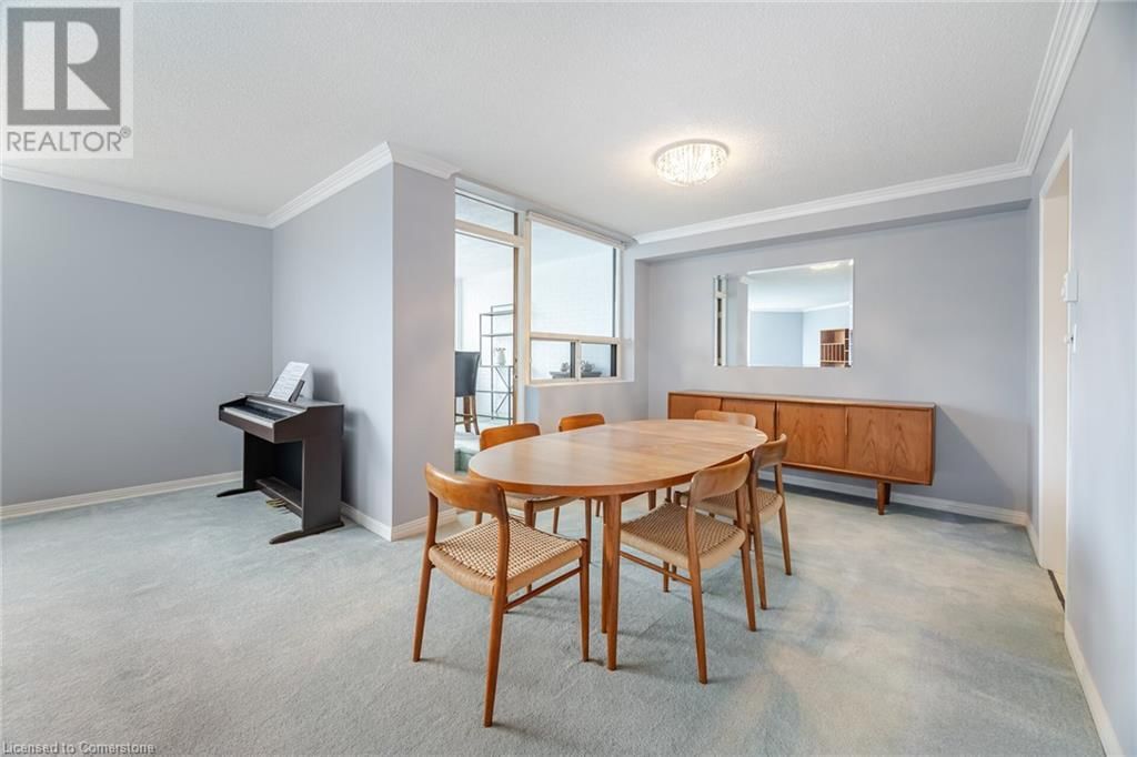 201 - 166 MOUNTAIN PARK AVENUE Image 17
