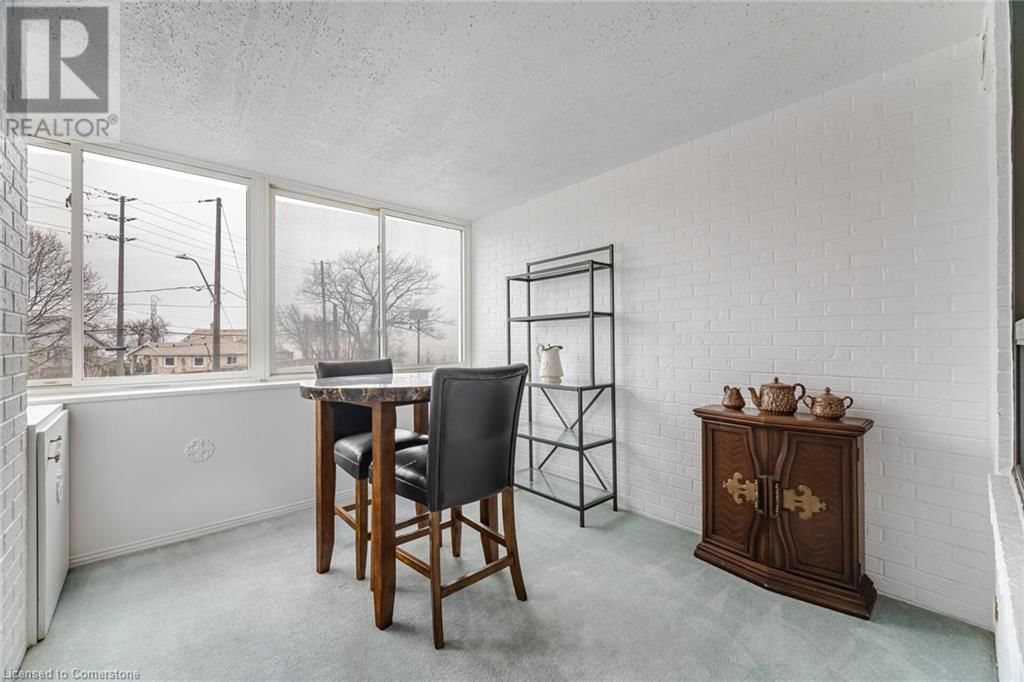 201 - 166 MOUNTAIN PARK AVENUE Image 19