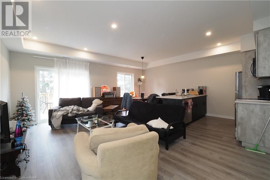 35 BELMONT AVENUE WEST Image 16