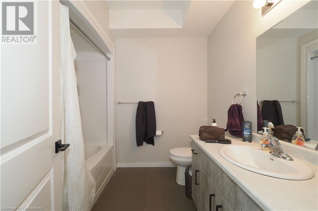 35 BELMONT AVENUE WEST Image 18
