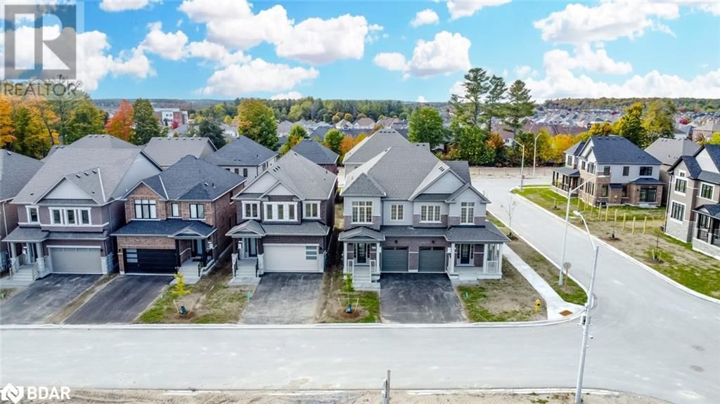 9 AMSTERDAM DRIVE Image 2