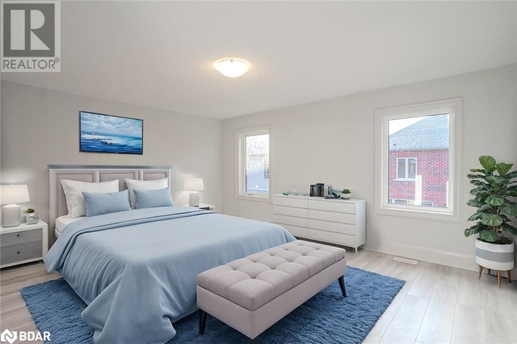 9 AMSTERDAM DRIVE Image 7