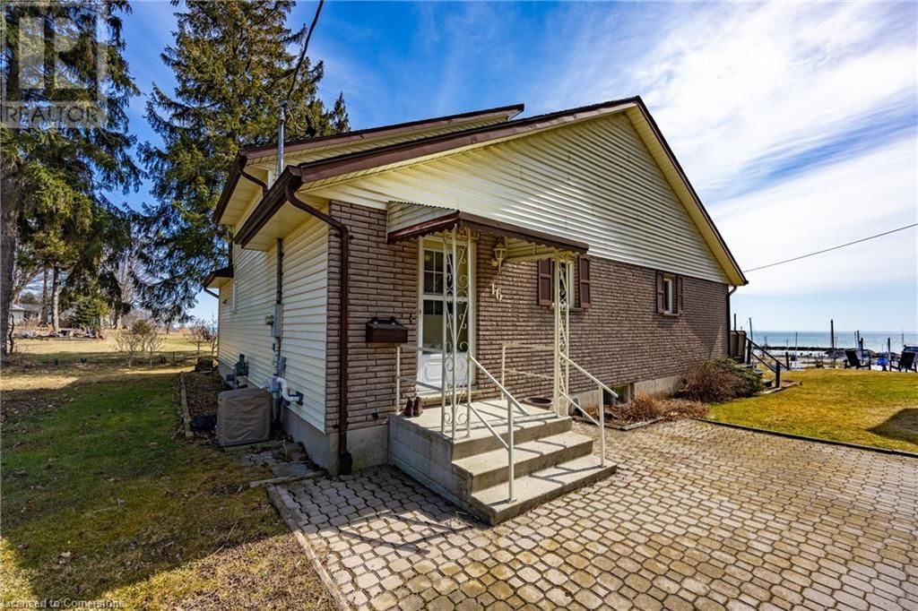 16 DEAN AVENUE Image 3
