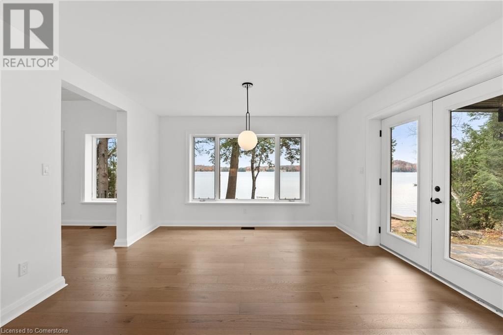 1009 SCOTTS BOATHOUSE ROAD Image 12
