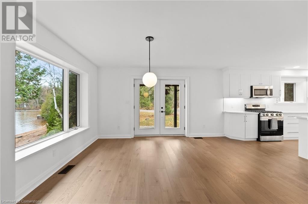 1009 SCOTTS BOATHOUSE ROAD Image 13